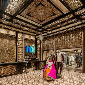 Almirah Lucky one mall
